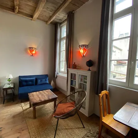 アパート Entre Fleuve Et Ville, Charmante Petite Maison 18e *