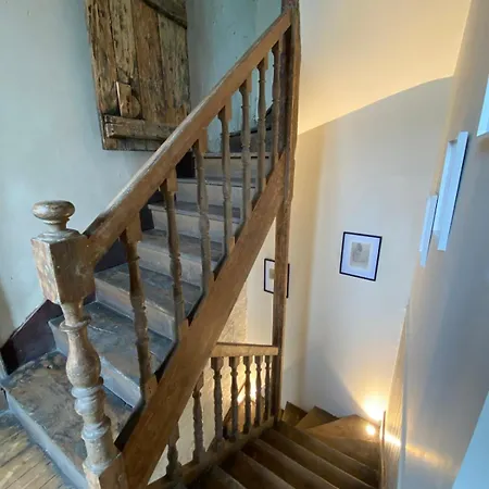 Entre Fleuve Et Ville, Charmante Petite Maison 18e アパート *